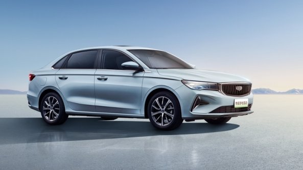 Geely annuncia modelli a e-metanolo verde: riducono la CO2 del 70%
