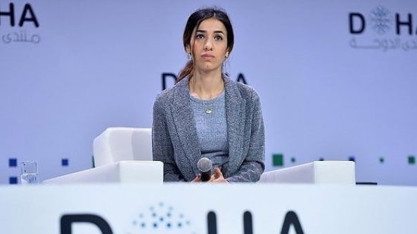 Le ferite dell’anima della “Soul Sisters”. Nadia Murad in scena a Pescara