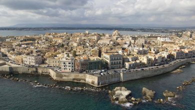 Siracusa, maxi-rissa in mezzo ai turisti: cinque arresti