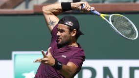 Berrettini, tempi di recupero più lunghi: salterà Montecarlo, Madrid e Roma