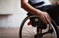 Riattivato il midollo spinale di una donna: può camminare