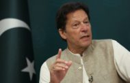 Il primo ministro Imran Khan sfiduciato, il Pakistan verso nuove elezioni