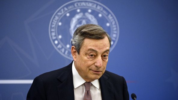 Il Def sul tavolo del governo con la crescita tagliata. Partiti in pressing per più risorse per gli aiuti