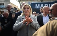 Elezioni in Francia 2022, gli ultimi sondaggi: Le Pen a un passo da Macron. L'incognita Mélenchon