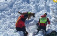 Cuneese, valanga travolge quattro alpinisti: muore uno sciatore rimasto sepolto