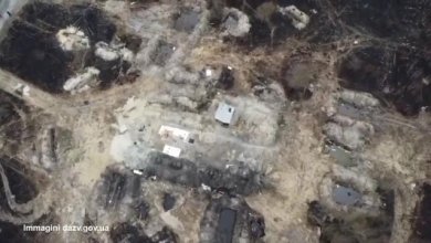 Così le truppe russe hanno scavato trincee nel bosco radioattivo: le immagini dal drone