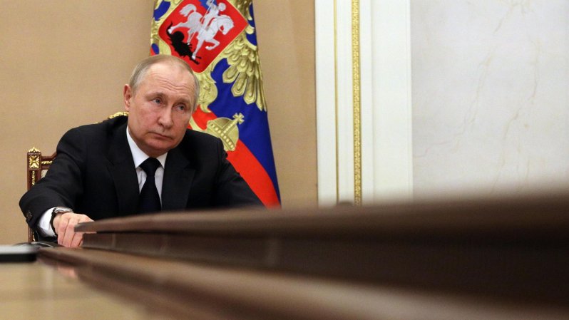 Sanzioni, quinto pacchetto dalla Ue alla Russia: stop all'acquisto di carbone e all'export high tech