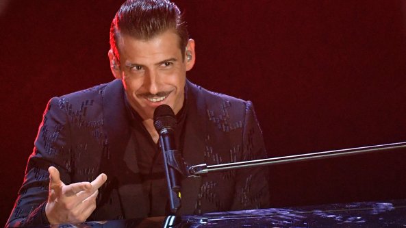 Francesco Gabbani, uno show green: 'Ci vuole un fiore' per salvare l'ambiente