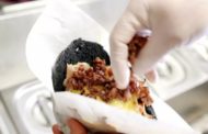 Carbonara day, Milano sfida la tradizione di Roma con il 