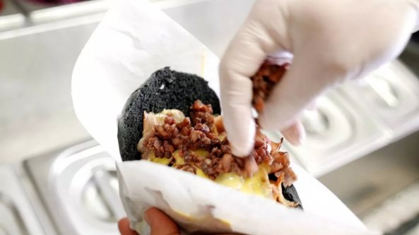 Carbonara day, Milano sfida la tradizione di Roma con il