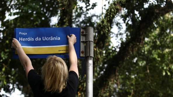 L'intervista. Amélie Nothomb: “In Ucraina è tornato l’eroismo”