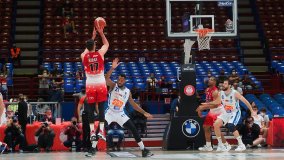 Basket, serie A: Virtus Bologna, Milano e Brescia a valanga, Venezia sbanca Sassari