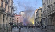 Manifestazione per Cospito a Torino, danni e feriti